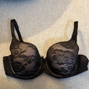 Victoria's Secret Black Floral Lace Bra